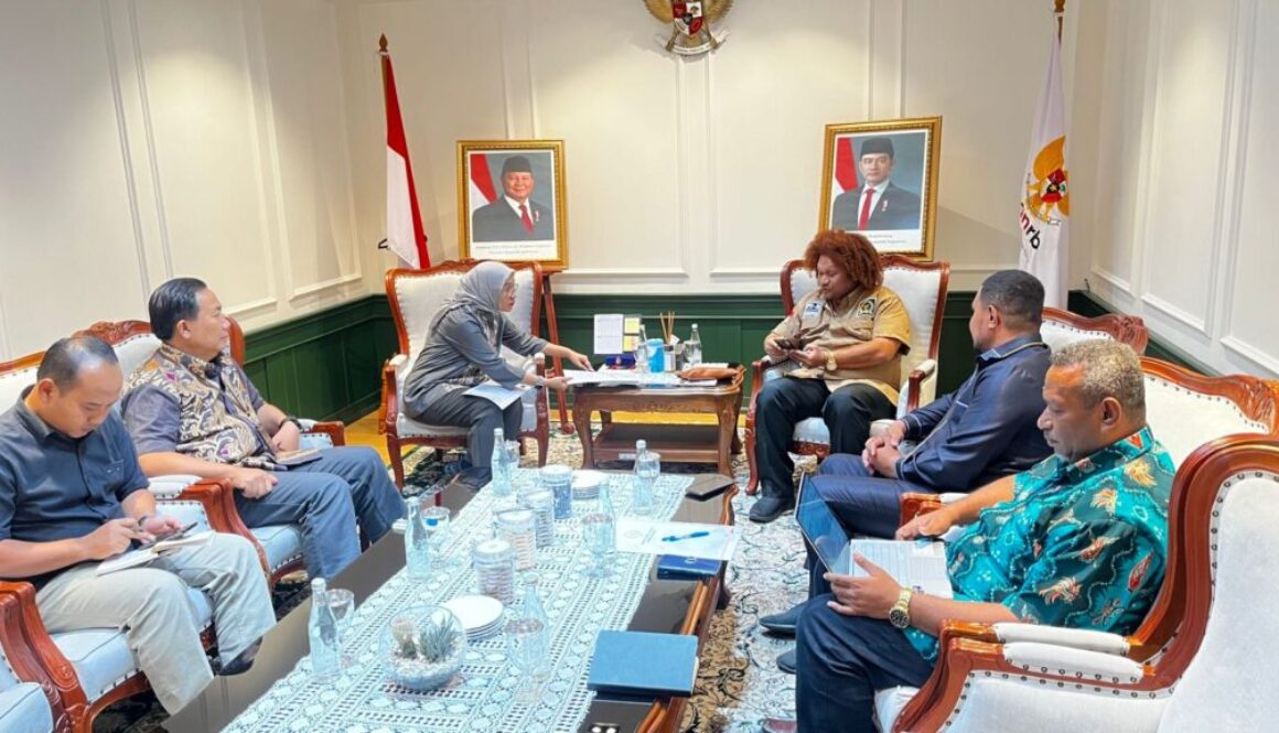 6c184931-fedc-4f23-8f4d-895c34a41d6c